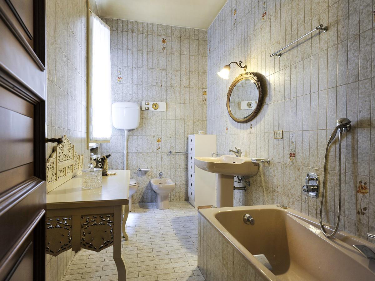 Ur-Nest Strada Maggiore Bologna Luaran gambar