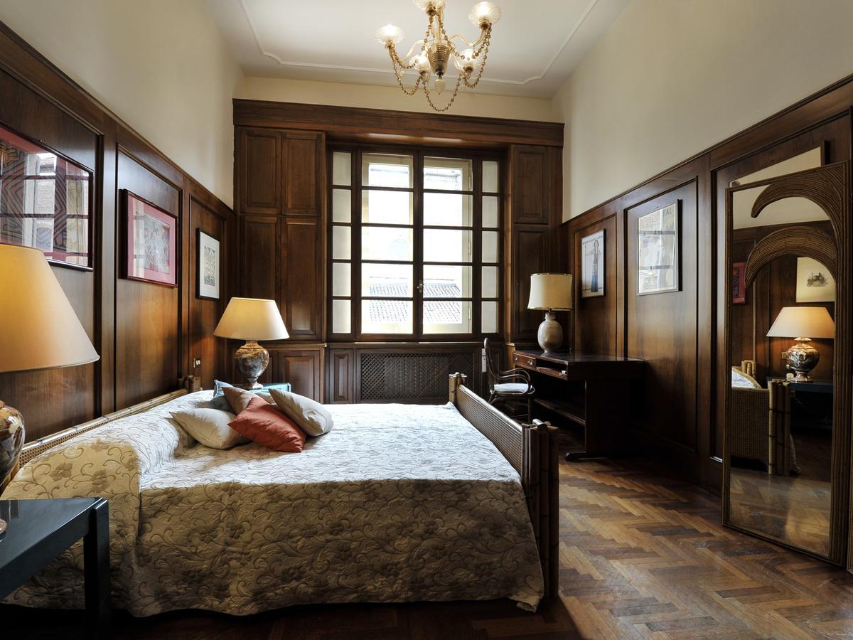 Ur-Nest Strada Maggiore Bologna Luaran gambar