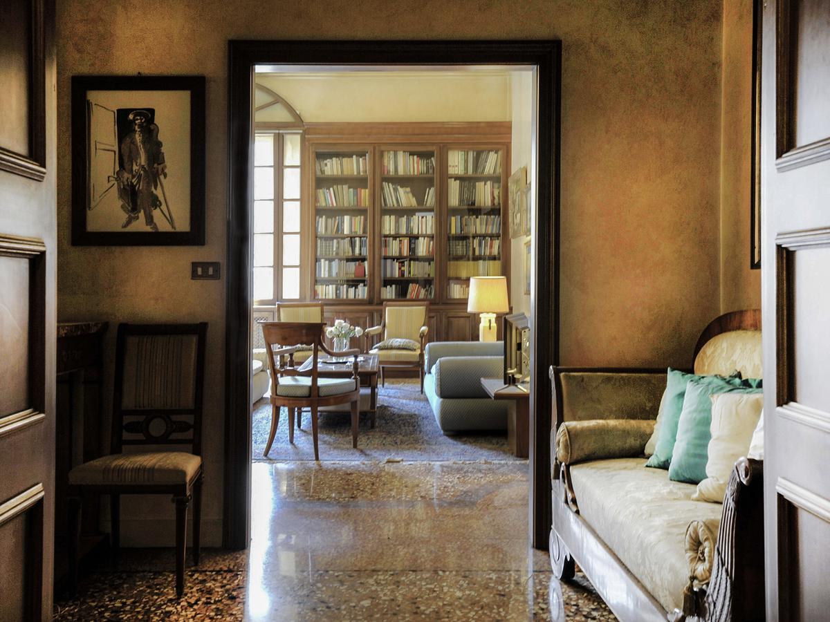 Ur-Nest Strada Maggiore Bologna Luaran gambar